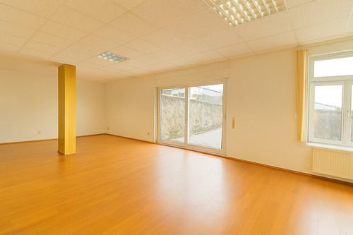 Zimmer 2.png - 3 Zimmer Büro in Würzburg