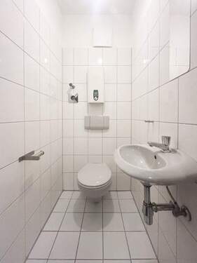 Gäste-WC - Etagenwohnung mit 110,00 m&sup2; in Würselen Broichweiden zum Kaufen