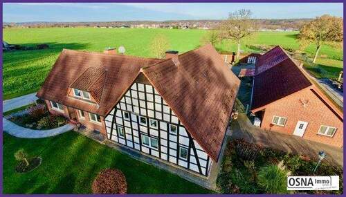 Gebäudeansicht von oben - Modernisiertes Landhaus im Fachwerkstil - viel Platz, viel Atmosphäre