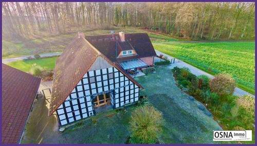 Gebäudeansicht mit Hoffläche - 6 Zimmer Bauernhaus, Landhaus in Belm / Vehrte