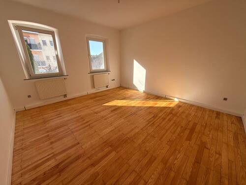 Wohnen / Essen - 3 Zimmer Etagenwohnung zur Miete in Neustadt an der Aisch