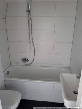 Bad - Etagenwohnung mit 59,00 m&sup2; in Buxtehude zur Miete