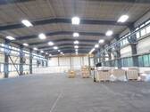Innenbereich - Große, freitragende Industrie-Lagerhalle in Könitz bei Unterwellenborn zu vermieten