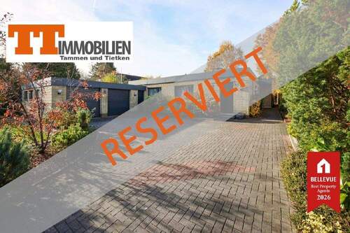 Bild1 - TT bietet an: Exklusiver Flachdach-Bungalow mit Sauna und Doppelgarage in ruhiger Sackgassenlage von Fedderwarden!