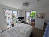 Schlafzimmer Blick Balkon - 