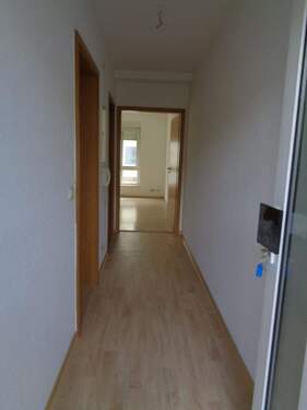 01 Flur - 