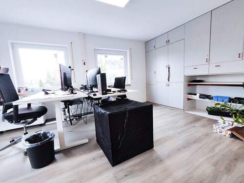Büro - Halle in Berkheim zur Miete