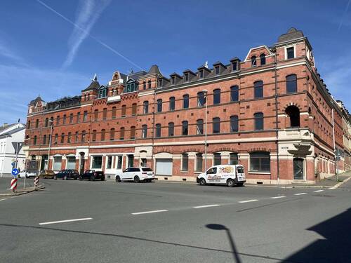 Heppeplatz - Wohn- und Geschäftshaus in sehr gutem Zustand mit Hintergebäude