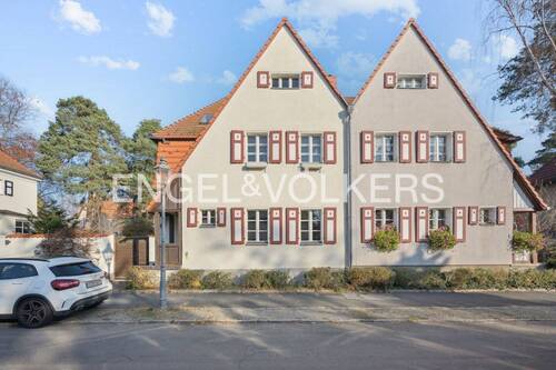 Bild 1 - Familientraum in Top-Lage - Doppelhaushälfte mit Platz für Generationen