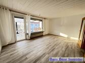 Wohn-/Esszimmer mit Kaminofen - 5 Zimmer Reihenmittelhaus zum Kaufen in Bovenden