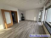 Wohn-/Esszimmer mit Kaminofen - 5 Zimmer Reihenmittelhaus in Bovenden
