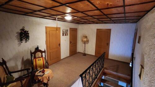 3 - 5 Zimmer Einfamilienhaus in Frohburg