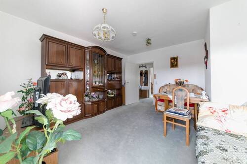 210625_WE Lindenbrunnenstraße_02.jpg - Etagenwohnung mit 55,30 m² in Schweinfurt zur Miete
