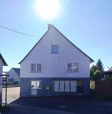 Ansicht Ladengeschäft - Einfamilienhaus mit 165,00 m&sup2; in Breitscheid zum Kaufen