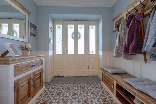 Flur - 4 Zimmer Bungalow in Selm