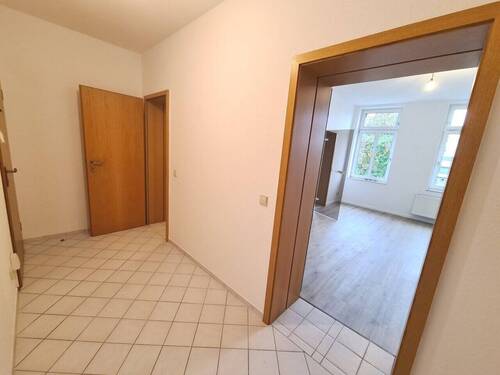 Bild 2 - 2 Zimmer Etagenwohnung zur Miete in Chemnitz