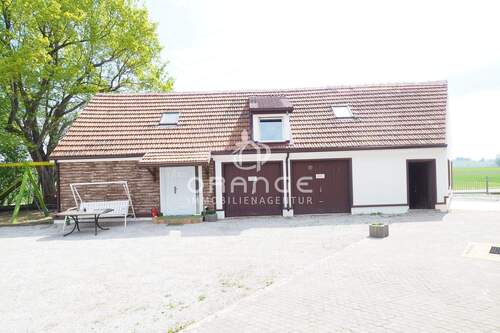 Aussenansicht, Nebengebäude - 