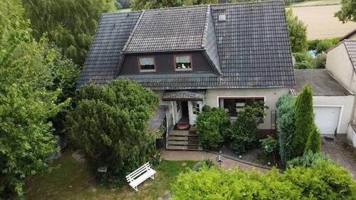 Außenansicht - 1 Zimmer Mehrfamilienhaus, Wohnhaus zum Kaufen in Emmerthal