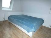 Wohnzimmer mit Bett 1,40 m breit. - 