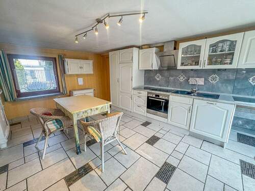 Küche - 4 Zimmer Einfamilienhaus zum Kaufen in Puderbach