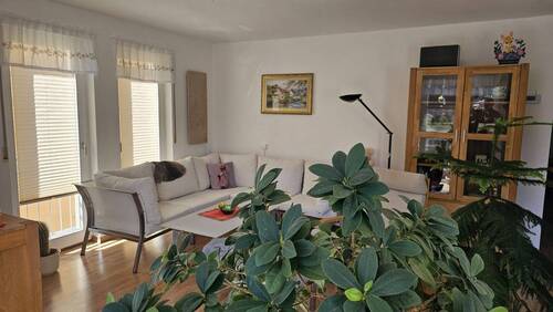 Wohnzimmer - Etagenwohnung mit 69,00 m&sup2; in Stadt Wehlen zum Kaufen