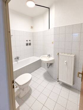 Bild 2 - 2 Zimmer Etagenwohnung zur Miete in Halle (Saale)