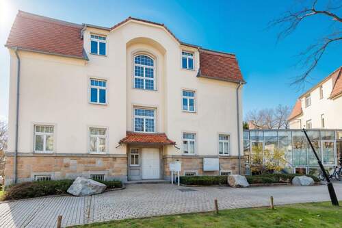 Titelbild - +++ Traumhafte 3-Raumwohnung mit Einbauküche in der Radeberger Vorstadt +++