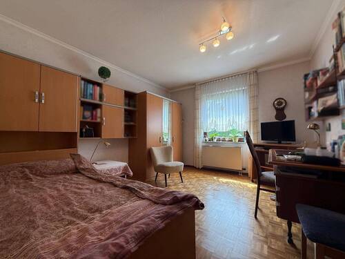Schlafzimmer 2 - 