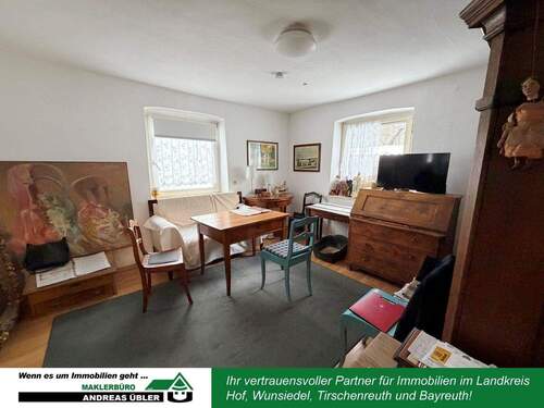 Zimmer - Mehrfamilienhaus, Wohnhaus mit 245,00 m&sup2; in Arzberg zum Kaufen