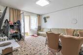 Wohnzimmer mit Balkon - 