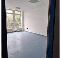 Ffm._Rödelheim - zentral gelegene Büro-Praxisfläche ca. 160 m² - Frankfurt am Main