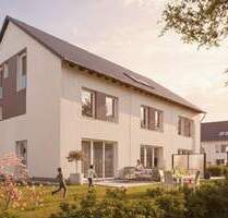KfW-55: Modernes Reihenendhaus mit ca. 120 m² Wohnfläche - Neubau in Zirndorf