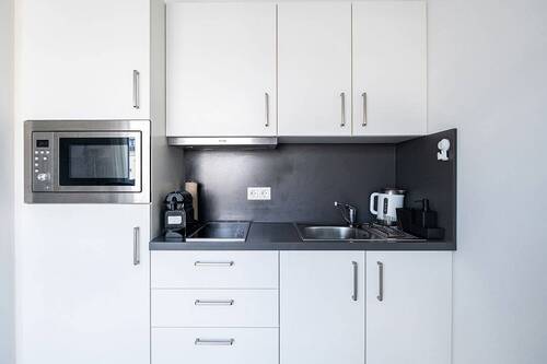 Einbauküche - Etagenwohnung mit 26,00 m&sup2; in Berlin zum Kaufen