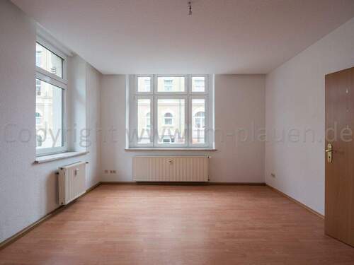 Wohnzimmer - 2 Zimmer Etagenwohnung zur Miete in Plauen
