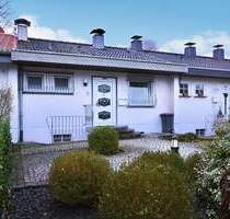 Charmantes Split-Level-Reihenmittelhaus mit Garten & privatem Wellnessbereich - Neuss Vogelsang