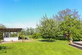 Außenküche Blickrichtung West - Mehrfamilienhaus, Wohnhaus mit 250,00 m² in Hessisch Oldendorf zum Kaufen