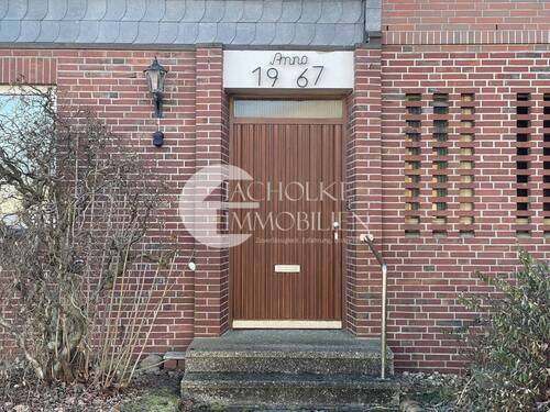 369.Garagen - 1 Zimmer Mehrfamilienhaus, Wohnhaus zum Kaufen in Hankensbüttel