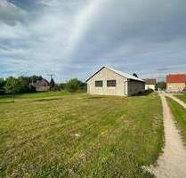 +++ Großes Grundstück mit Gewerbehalle in Poserna +++ - Lützen