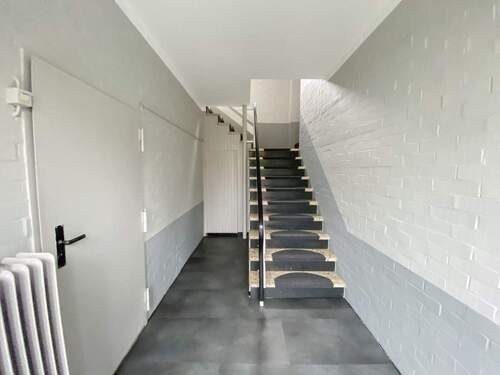 3 Treppenhaus - 3 Zimmer Etagenwohnung in Übach-Palenberg