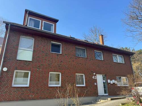 Eingangsseite - 1 Zimmer Mehrfamilienhaus, Wohnhaus in Hannover