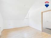 REMAX Immobilien DeLux Wohnung in Hilbringen zu vermieten - 3 Zimmer Etagenwohnung zur Miete in Merzig / Hilbringen