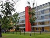Hausansicht - Beliebte 2-Raum-Wohnung in Bestlage