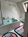 Tageslichtbad mit Wanne DG - 
