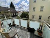 Balkon - Geschmackvolle, gepflegte 3-Zimmer-Wohnung mit Balkon und Einbauküche in Augsburg