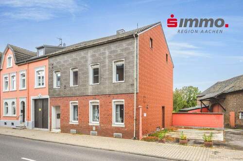 Titelbild - 6 Zimmer Einfamilienhaus zum Kaufen in Würselen