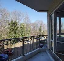 2-Raum-Wohnung mit Fußbodenheizung, Wanne, Dusche und Balkon - Zwickau / Schedewitz