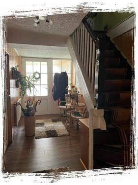 Flur-1.jpg - Mehrfamilienhaus, Wohnhaus in Schmölln