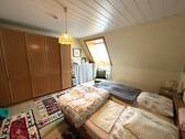 große Wohnung im DG - Schlafzimmer - 
