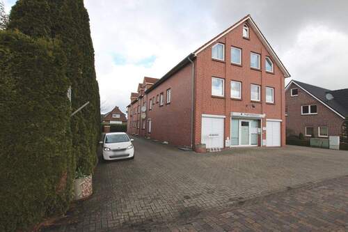 schöne Praxisräume im 1. Obergeschoss - Grundstück zur Miete in Wiesmoor