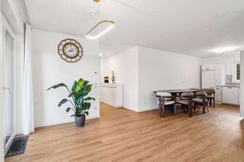 Wohnen - 2 Zimmer Etagenwohnung in Frankfurt am Main / Sindlingen
